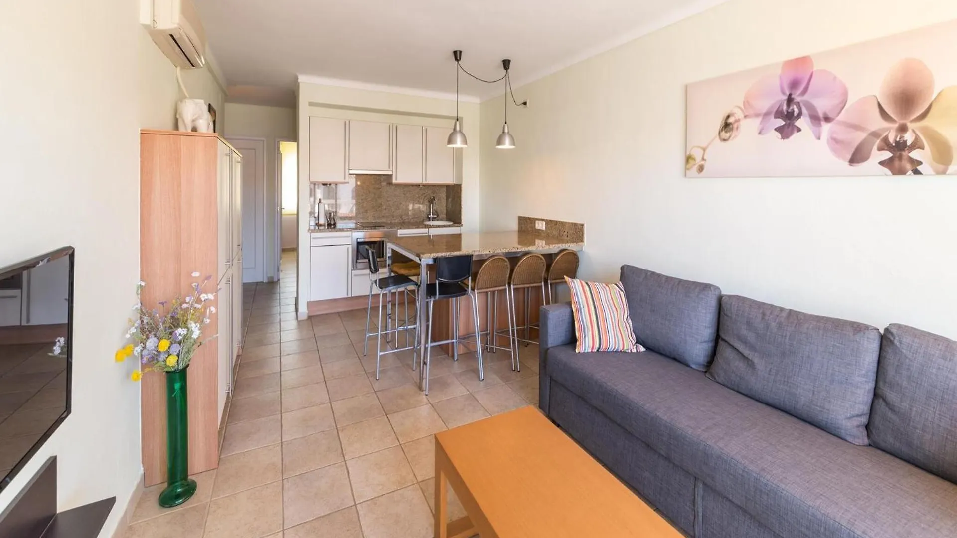 Beautiful Apartment With Communal Pool L'Escala Spain
